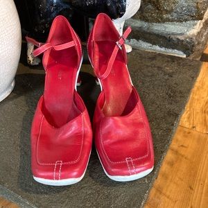 Nine West red leather ankle strap heels 7.5